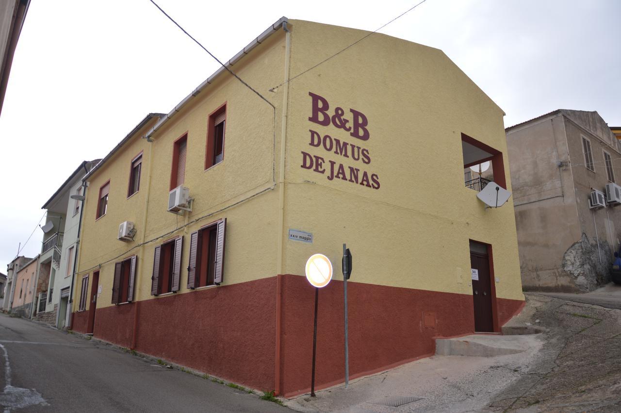 Domus De Janas Bed & Breakfast